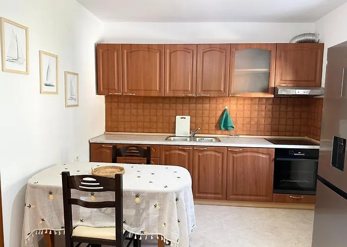 Village Nest Борш