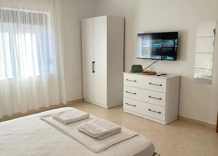 Apartment Village Nest